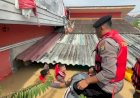 Banjir 3 Meter Rendam Perumahan Di Bekasi, Polisi Evakuasi Warga Terjebak Banjir