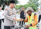 Kapolres Pelabuhan Tanjung Priok, Bagi Takjil dan Beri Himbauan Kamtibmas