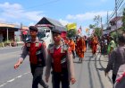 34 Biksu Mendapat Pengawalan Personel Polres Saat Melintas di Kabupaten Pekalongan