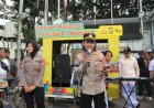 Pentas Seni Orkes Melayu Gerobak Dorong Meriahkan CFD di Bundaran HI, Polwan Sampaikan Imbauan Humanis
