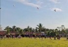 Keseruan Warga Menyambut Helibox, Bantuan Udara Hadirkan Suka Cita di Simpang Jernih