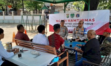 Ngopi Kamtibmas, Polsek Cipayung Ajak Warga Jaga Kondusifitas Jelang Pilkada