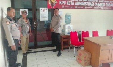 Polsek Cempaka Putih Cek Pengamanan Gudang Logistik Pilkada Kecamatan Cempaka Putih