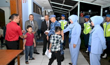 Danlanud, Ketua PIA Ardhya Garini Sampaikan Selamat Natal Kepada Umat Kristiani Keluarga Besar Lanud Husein Sastranegara
