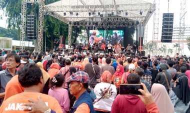 Pesta Rakyat di Lapangan Banteng, Sambut Gubernur Jakarta Terpilih 