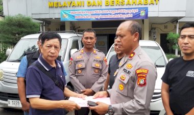 Polsek Bekasi Selatan Serahkan Dua Unit Mobil Hasil Kejahatan Pencurian dan Penggelapan Kepada Pemiliknya