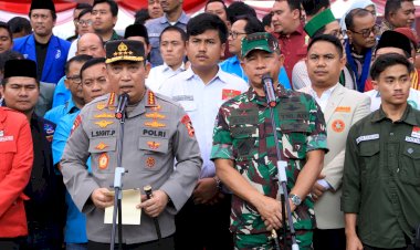 Kapolri dan Panglima TNI Buka Kegiatan Baksos Presisi: Pastikan Kebutuhan Pokok Terjaga Selama Ramadan
