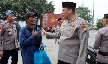 Buruh Pelabuhan Tanjung Priok Rasakan Manfaat Bakti Sosial Polri