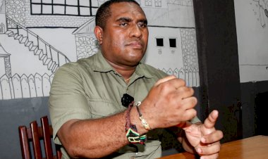 Ali Kabiay Ajak Warga Papua Perkuat Toleransi Antarumat Beragama di Bulan Ramadan