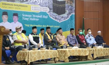 Jamaah Haji Kloter 1 Debarkasi Banjarmasin Tiba di Tanah Air