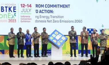 Menteri ESDM: Kita Harus Melakukan Program Transisi Energi Dengan Memanfaatkan Sumber-Sumber EBT