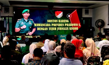 Dandim 0508/Depok Sampaikan Minal Aidin Wal Faidin Mohon Maaf Lahir Batin Saat Nobar Wawancara Presiden Dengan Tujuh Jurnalis Wartawan Senior