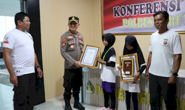 Dukung Pelajar di Dunia Olahraga, Polres Seruyan Beri Penghargaan 2 Atlet Muda Berprestasi