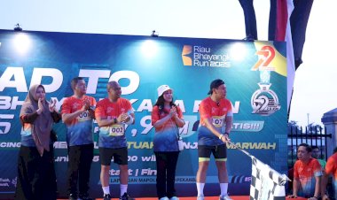 Polda Riau Gelar Road to Riau Bhayangkara Run 7,9 K