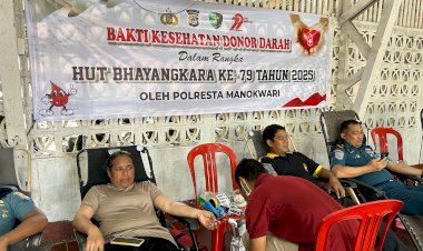 Polresta Manokwari Gelar Bakti Kesehatan Donor Darah Sambut HUT Bhayangkara ke -79