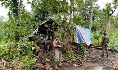 Respons Cepat Satgas Ops Damai Cartenz-2025 Menyelamatkan Warga Sipil Saat Percobaan Aksi Pembacokan Oleh OTK