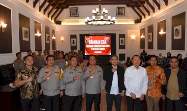 MKD DPR RI ke Polrestabes Surabaya Pastikan Penggunaan TNKB Khusus Anggota DPR RI Tersosialisasikan Dengan Baik
