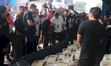 Satgas Pangan Polda Metro Jaya Sidak Pasar Induk Cipinang, Awasi Peredaran Beras Oplosan dan Tegaskan Komitmen Penegakan Hukum