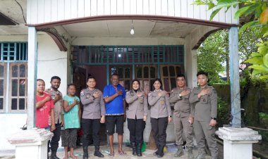 Satgas Ops Damai Cartenz Laksanakan Home Visit untuk Lansia di Sarmi