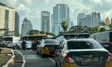 Patroli Skala Besar Polda Metro Jaya 'Sapu Bersih' Kawasan Rawan di Jakarta