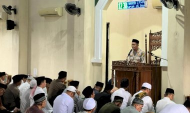 Ditbinmas Polda Metro Jaya Gelar Jumat Keliling di Masjid Al-Furqon Bekasi, Perkuat Cooling System dan Silaturahmi dengan Masyarakat