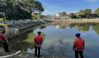 Brimob Polda Metro Jaya Laksanakan Apel Siaga dan Patroli SAR, Siap Hadapi Potensi Banjir di Musim Hujan
