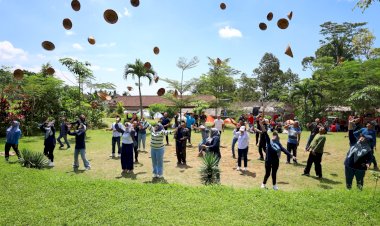 Program Desa Berdaya untuk Indonesia Berkelanjutan: PLN UIP2B Jamali Sabet Penghargaan Gold
