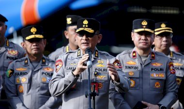 Polri Dorong Bantuan Logistik ke Aceh, Sumut, dan Sumbar dari Pondok Cabe