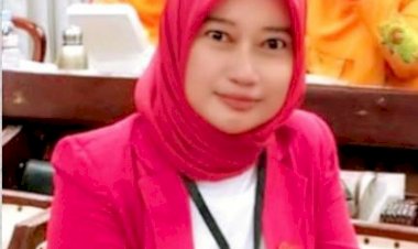 Hari Ibu: Mengapa Kita Sibuk Berkebaya, Tapi Lupa Bertanya?