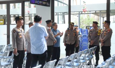 Pengecekan Pospam dan Gereja Katedral, Polri Pastikan Pengamanan Natal 2025 Berjalan Optimal