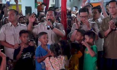 Pengungsi Senang Prabowo Rayakan Tahun Baru di Posko Batu Hula: Mudah-mudahan Terus Dibantu