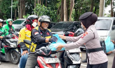 Polda Metro Jaya Bersama Mitra Gelar Jumat Peduli Tingkatkan Kepedulian Sosial