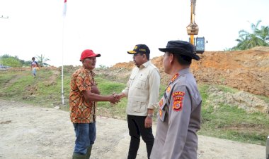 Kepala Staf Kepresidenan RI Berikan Apresiasi kepada Polri atas Pembangunan Hunian Tetap di Aceh Tamiang