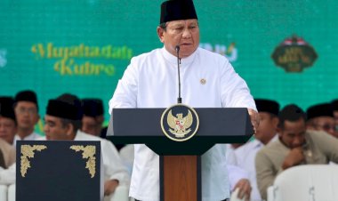 Prabowo: Di Dekat Kiai, Saya Makin Berani untuk Berbakti Membela Rakyat