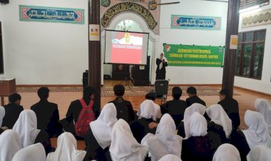 Semangat Cinta Tanah Air Menggema di SMK YAPEMRI Bersama TMMD Ke-127