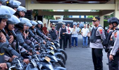 Antisipasi Dinamika Nasional, Kapolres Pekalongan Cek Kesiapan Pasukan dan Sispamako