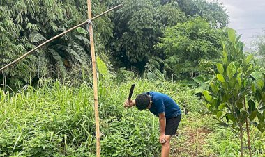 Gotong Royong Satgas TMMD dan Warga Bersihkan Jalan Gardenia Depok