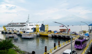 Sederet Upaya Pemerintah Urai Macet di Gilimanuk, Kerahkan Kapal Besar hingga Percepat Waktu Sandar