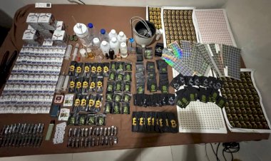 Polda Metro Jaya Membongkar Clandestine Lab Cartridge Vape Mengandung Narkotika Golongan II Jenis Etomidate di Jakarta Barat