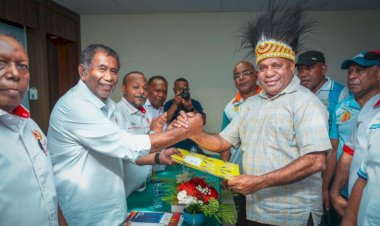 Matius D Fakhiri Calon Tunggal Ketua Umum KONI Papua