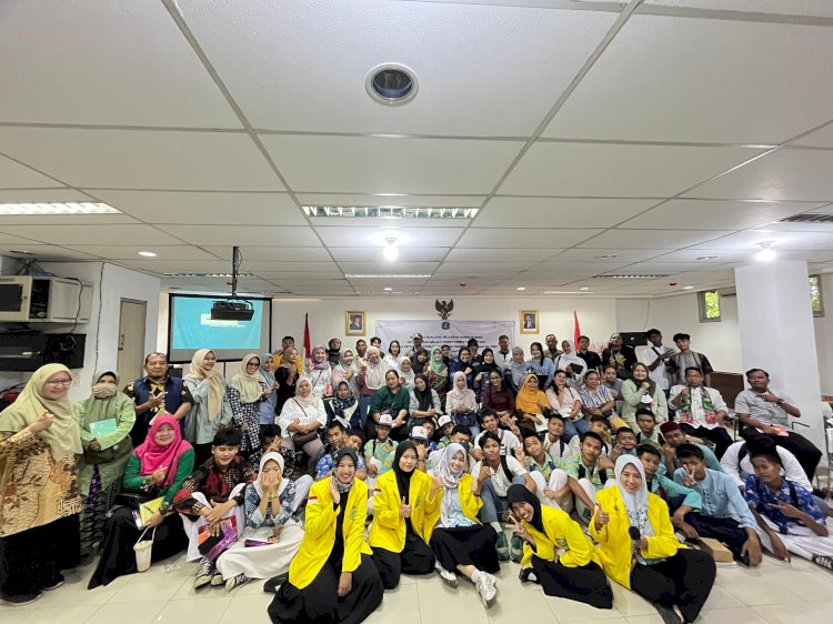 FIK UI Gelar Pelatihan Anti Tawuran,  Bekali Remaja dan Warga Manggarai  Komunikasi Asertif dan Psikoedukasi Keluarga