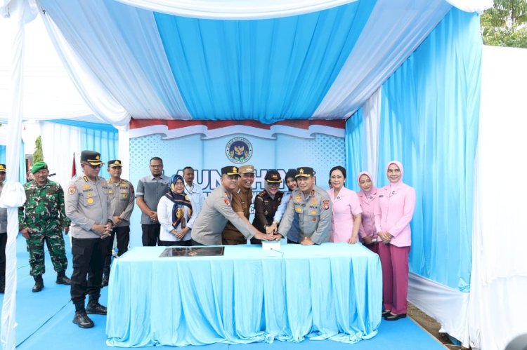 Dukung Program MBG, Kapolda Riau Resmikan SPPG di Inhil