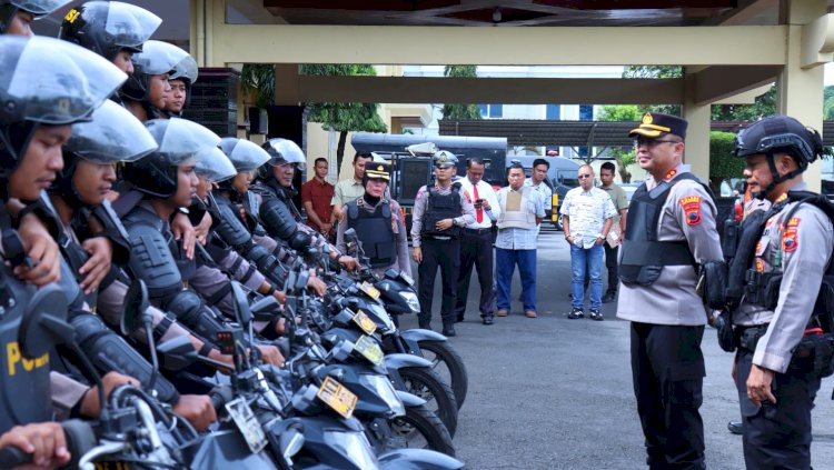 Antisipasi Dinamika Nasional, Kapolres Pekalongan Cek Kesiapan Pasukan dan Sispamako