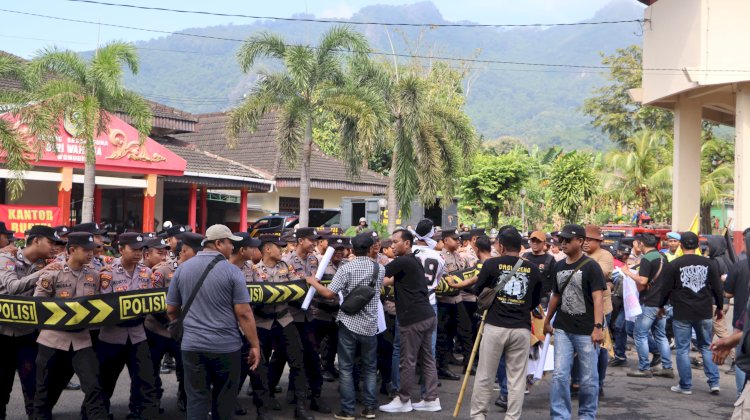 Polres Wonogiri Gelar Latihan Sispamkota, Tingkatkan Kesiapsiagaan Antisipasi Gangguan Kamtibmas